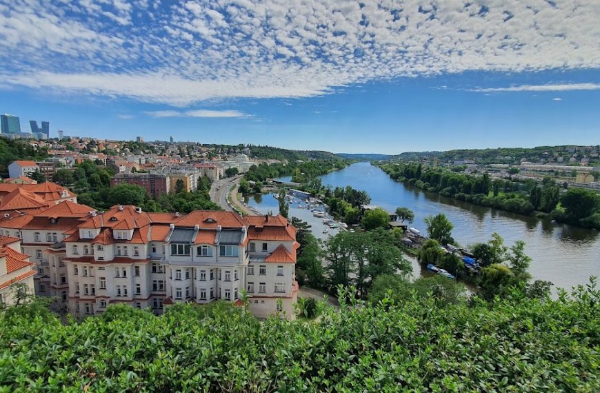 Výprava do Prahy po Slovensky