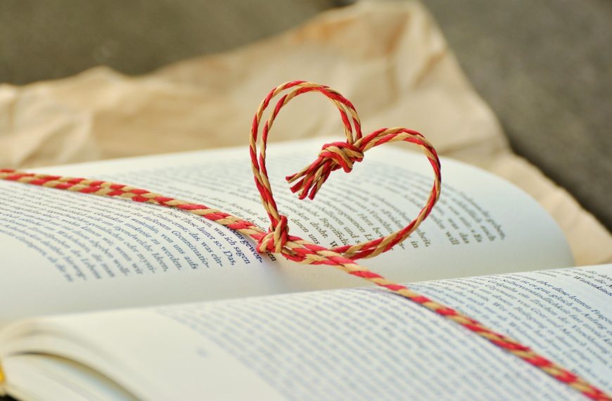 a book, book gift, heart, gift, read, give a gift, training, pages, paper, literature, books, to learn, book gift, heart, heart, gift, gift, gift, gift, gift, training, books